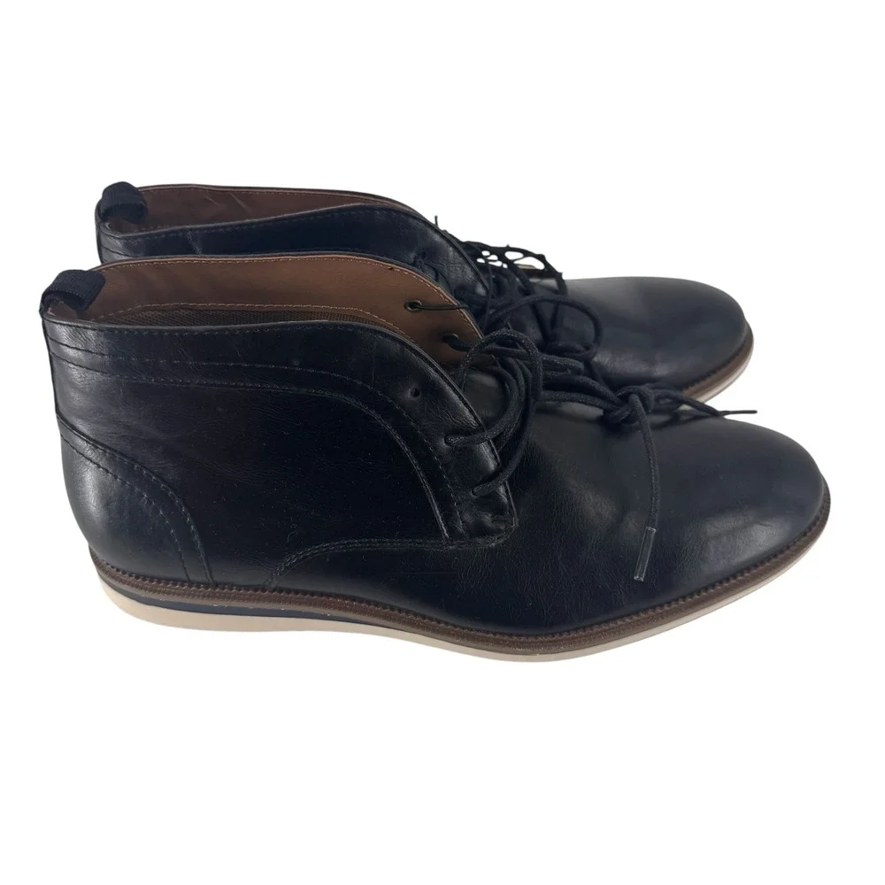 Madden NYC Mens Chukka Boots Black Faux Leather Lace Up MNMN23AM280 Sz 10.5 NEW